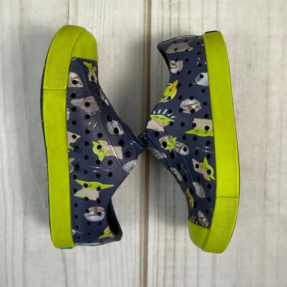 Kids‎ Star Wars The Mandalorian Grogu Native Shoes Clogs Slip On Size 8C